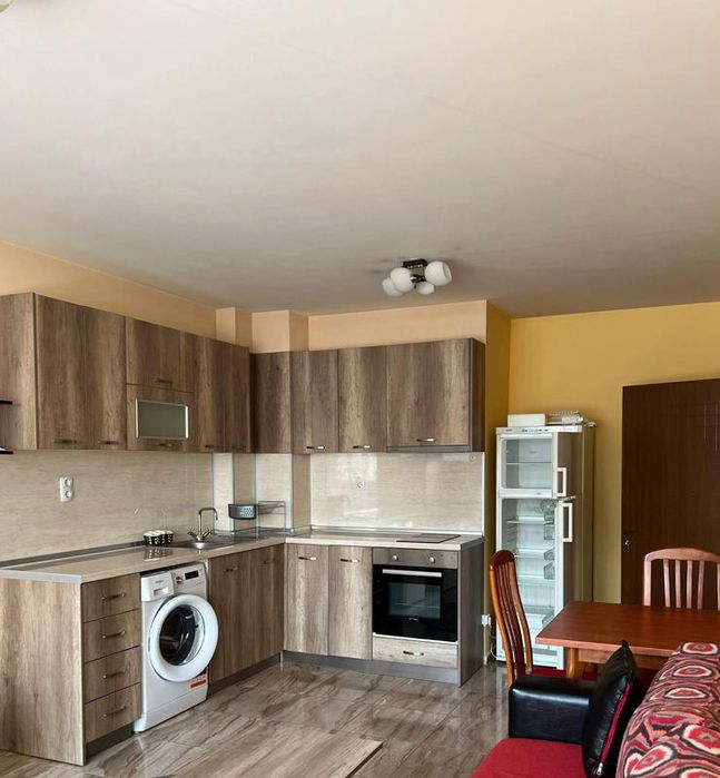 Дава се под наем Двустаен апартамент в Пловдив, Каменица 1 - 70 кв.м за 400 € - Снимка #1