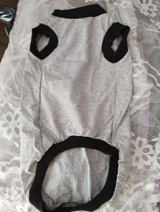 Продам маечки для собаки/кошки новые