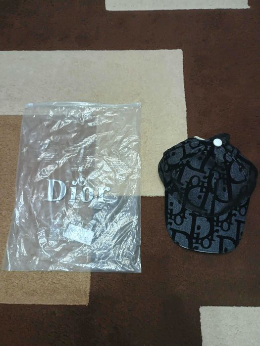 Șapcă Christian Dior - Model Oblique - Nouă cu ambalaj inclus