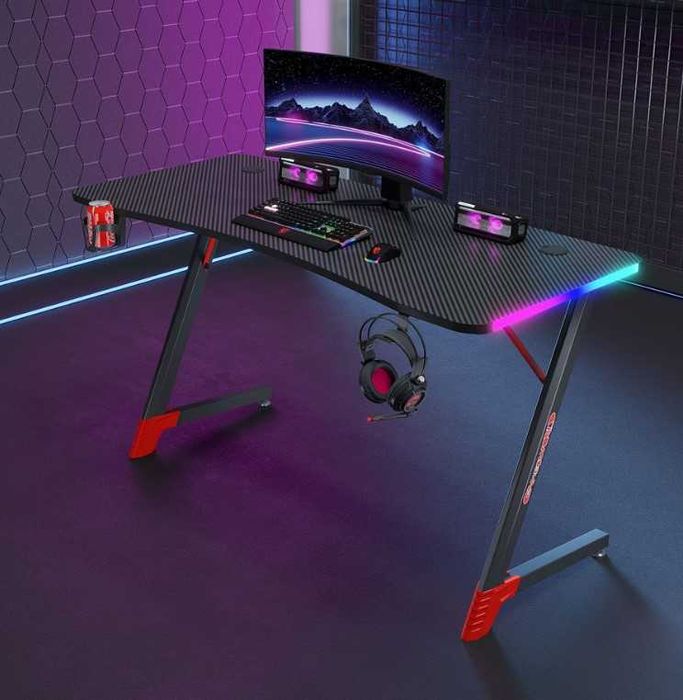 RGB Z Образно Геймърско бюро 4 в 1