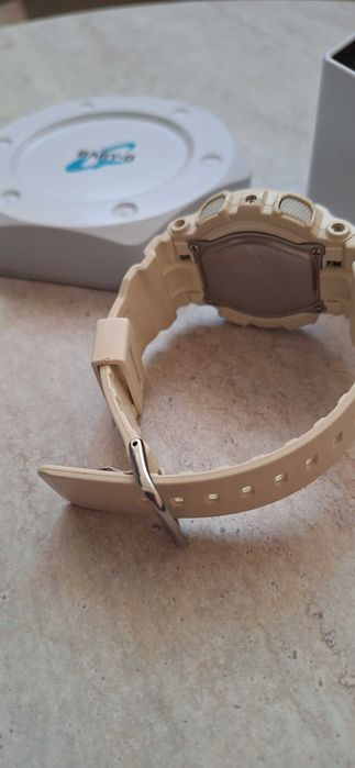 Оригинален Casio Baby-G BA-110GA - Бежов със златисто + Кутия Цена: 46 EUR