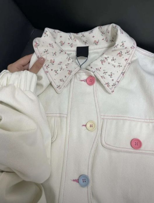 Женская  милая ветровка оверсайз размера  в корейском стиле бежевая ос