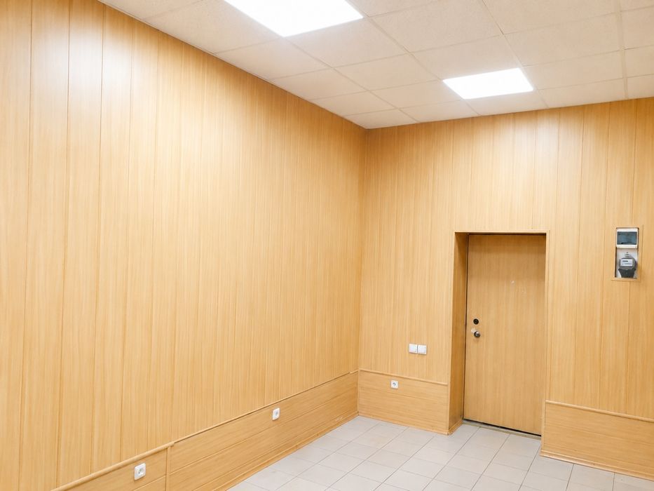 Продам коммерческие помещения 42.3м² напротив ж/д вокзала
