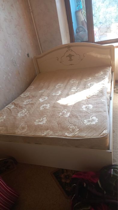 Кровать даухспалка б/у продам 5000 тыс