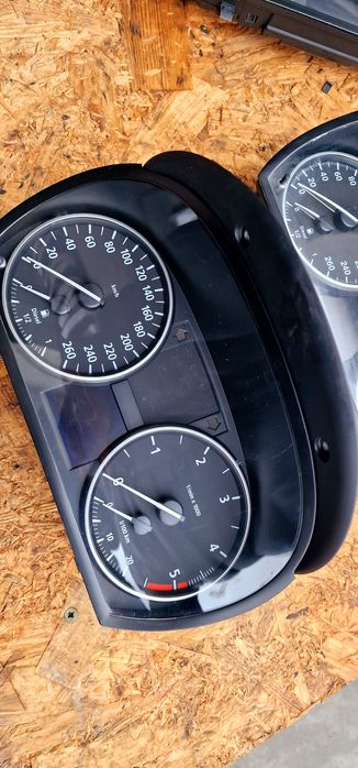 Ceasuri bord Bmw e90 e91 e92 e93