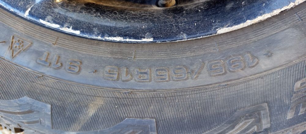 Продам колеса на Ниссан