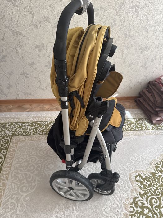 Коляска , оте жаксы жағдайда