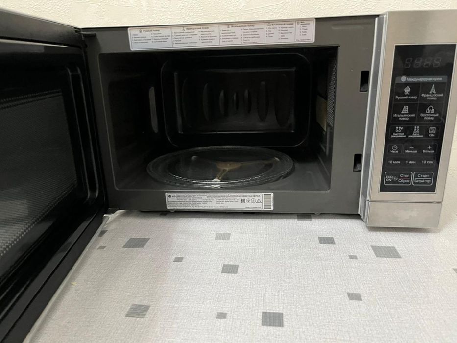 Продам Микроволновку Срочно
