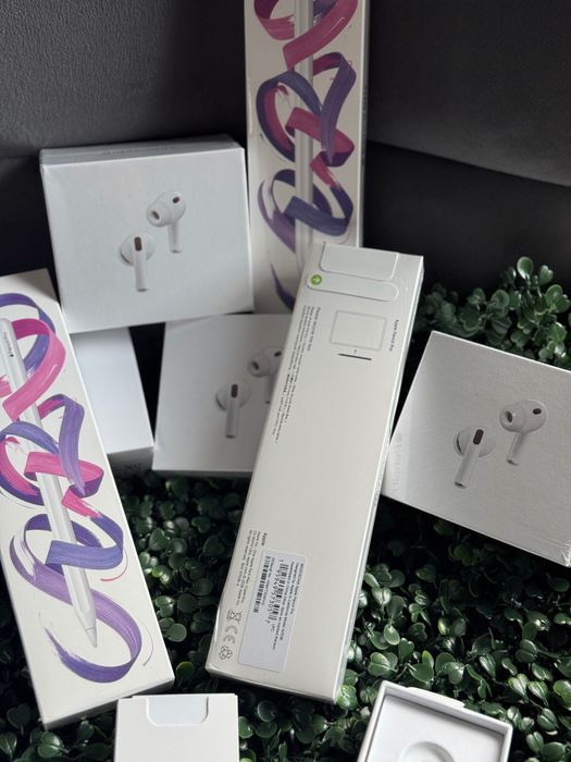 •Pachet - AirPods Pro 3 si Stylus Pencil Pro - Sigilate si Desigilat