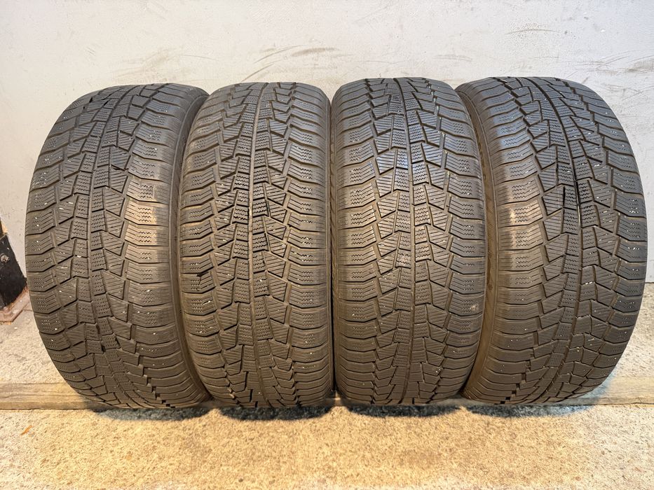 Гуми 225/50/17 GISLAVED Euro Frost Winter