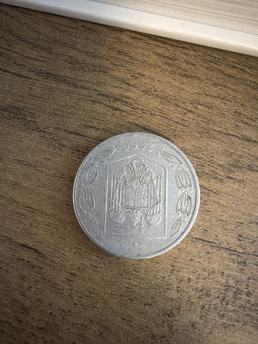 Monedă 500 lei din anul 2000