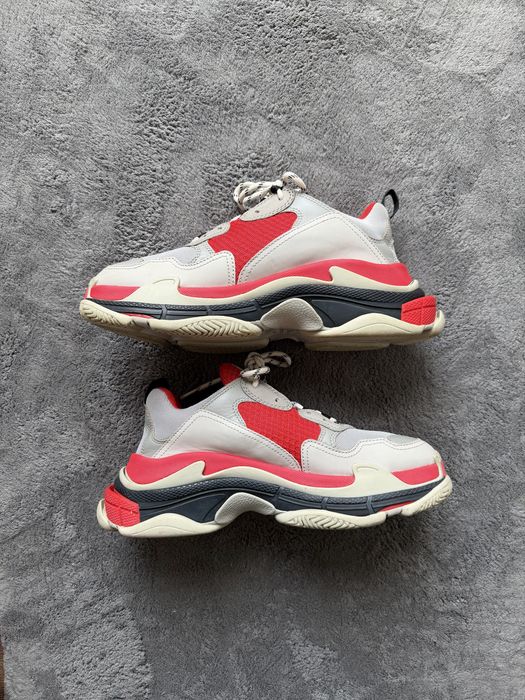 Balenciaga triple s