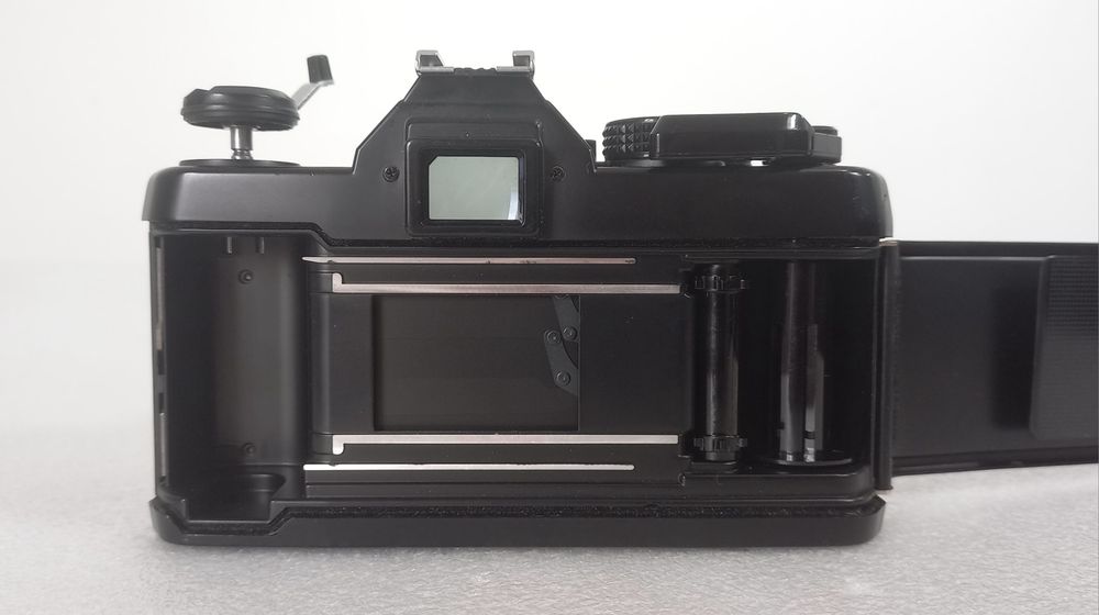 Aparat foto film YASHICA Fx-3 Super 2000 -REZERVAT