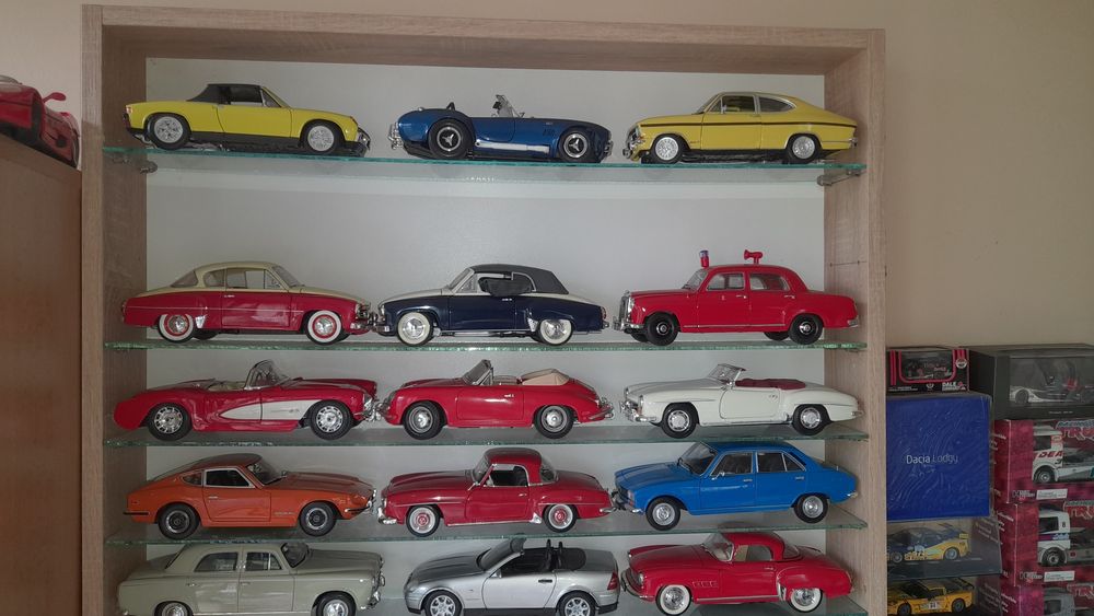 Колекционерски модели 1:18.Diecast