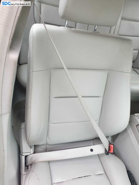 Airbag din Scaun Dreapta Fata Pasager Mercedes Clasa E Class W212 2009 - 2012 [C3286]