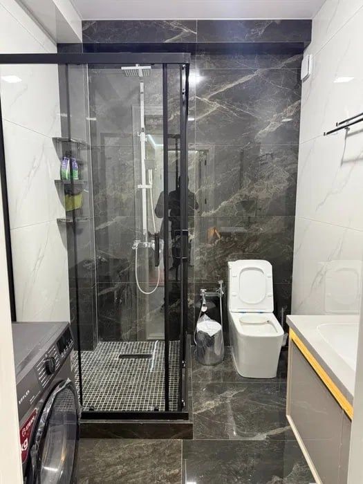 Yashnoboda uy ijaraga berilad 2 xona