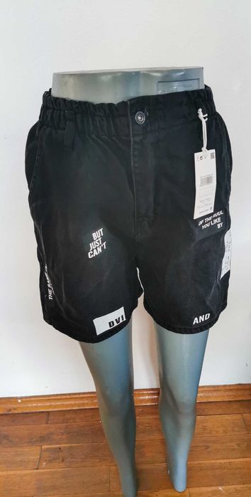 Нови дамски дънкови къси панталонки на различни цени-28лв.