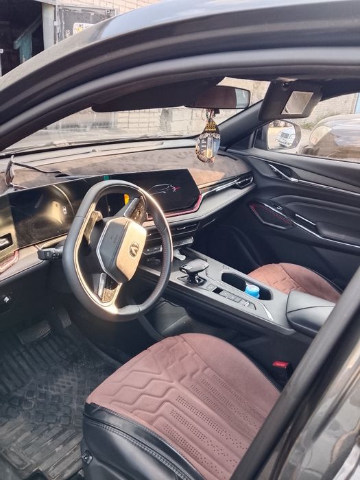 Changan x5 plus продам