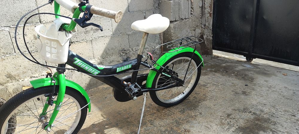 2,колелета за момче и момиче запазени почти  нови