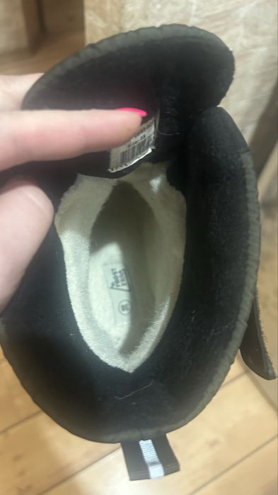 Ботинки В коробке как новые 38 р