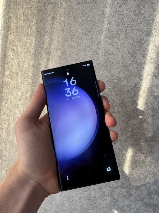 Samsung S 23 Ultra в идеале 512гб