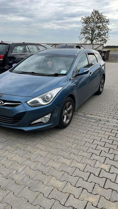 Dezmembram Hyundai I40 1.7 diesel an fabricatie 2012