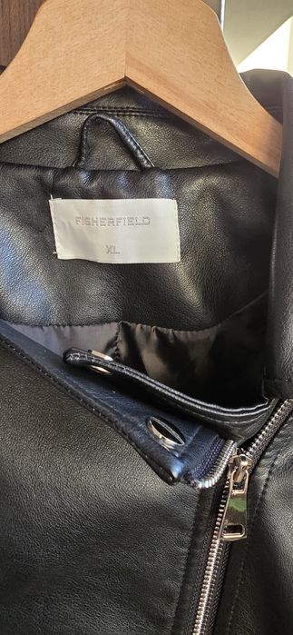 Дамско кожено яке