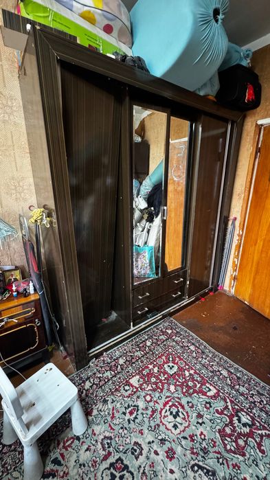 Шкаф вещевой, среднее состояние