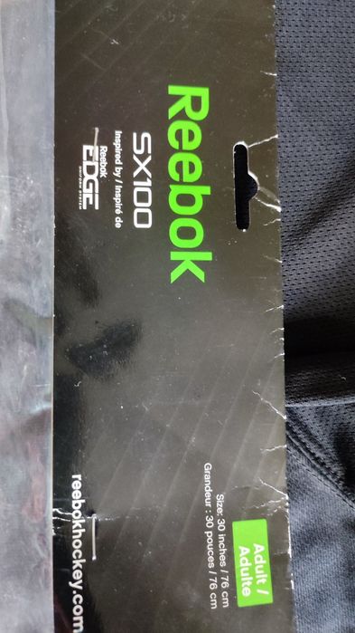 Хоккейные Гетры Reebok  и шнурки для коньков. Новые.