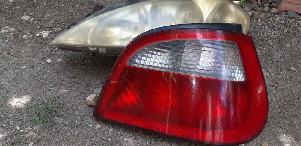 Faruri Renault Megane 1