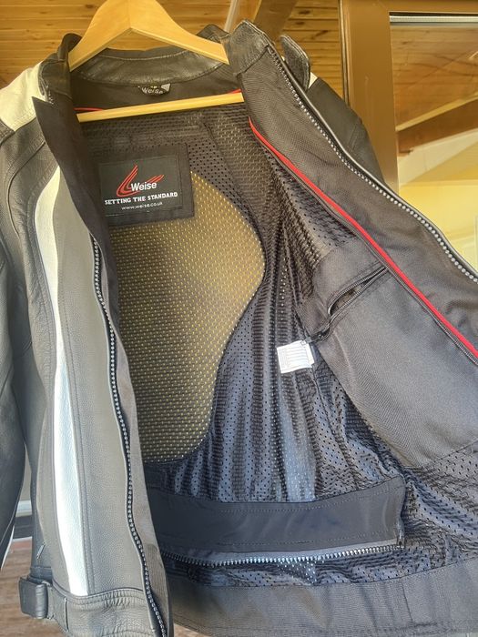 Jacheta MOTO din piele, cu protectii