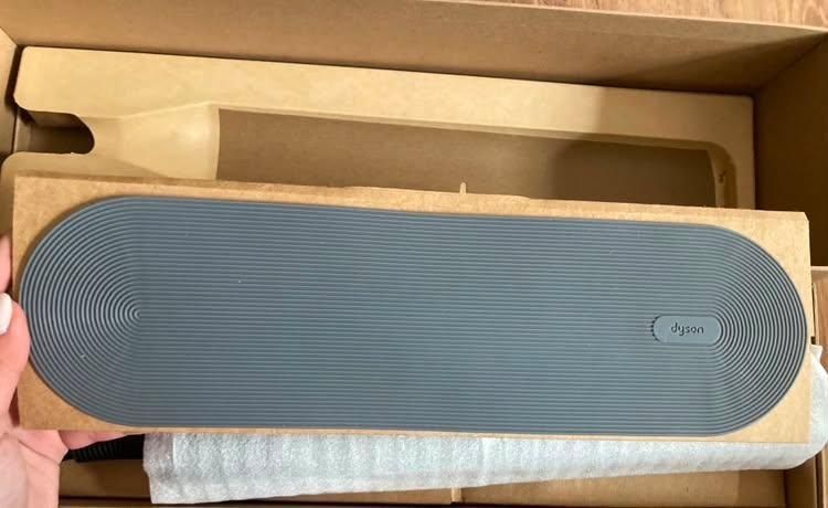 Dyson Airstrait HT01 – нова, оригинална