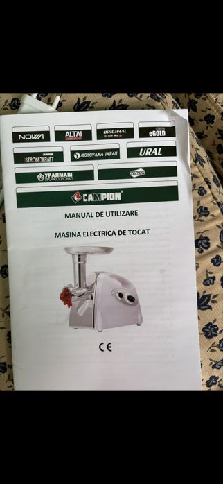 149 Lei  bucata Mașină de tocat carne electrică CMP0802 – 400W  Mașină de tocat carne Naumann NM 120 – 1500W