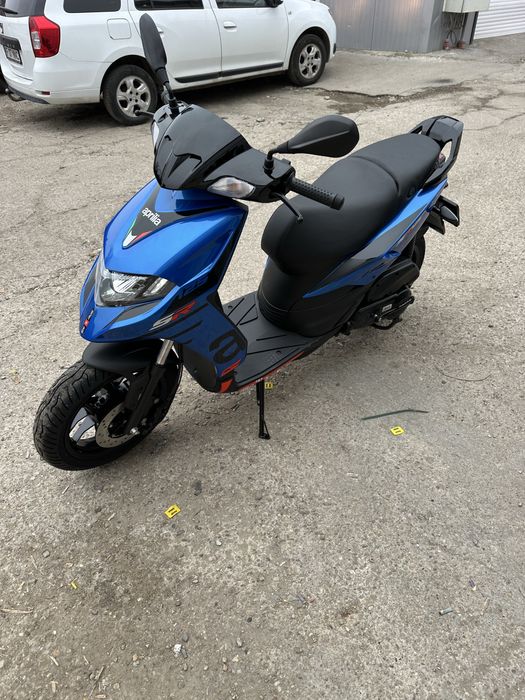 Inchiriere Scutere noi  Yamaha/Piaggio/Aprillia 125cmc de inchiriat