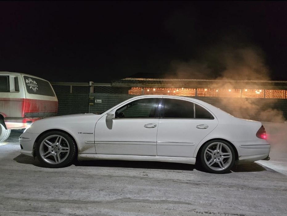 Mercedes W211 AMG 55 передний бампер дорест