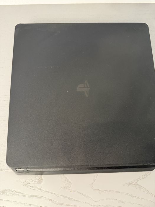 PS4 Slim 500GB Modat