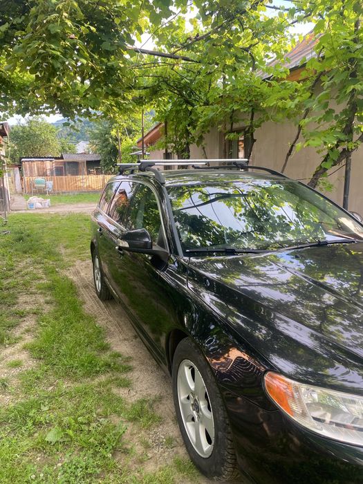 Volvo v 70 an 2010