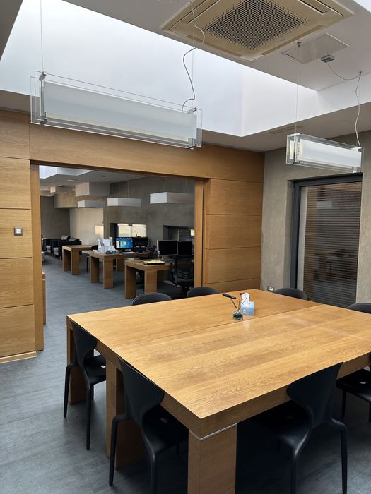 Дава се под наем Офис в Пловдив, Индустриална зона - Тракия - 500 кв.м за 5000 € - Снимка #1