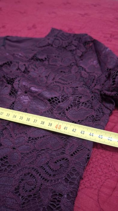 Рокля дантела, бордо