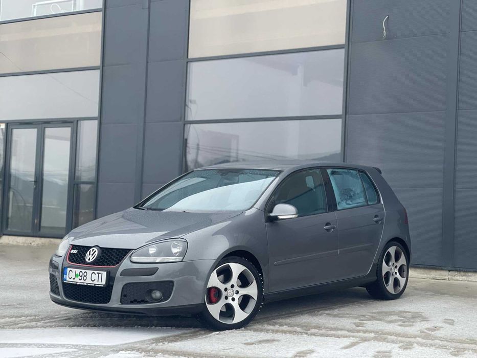 Volkswagen Golf 5 GTI 2.0 TFSI / cutie manuala