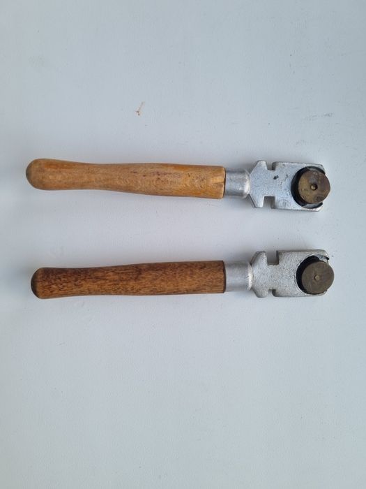 Продам стеклорезы