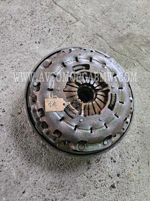 Bmw f10 f11 525d Съединител маховик притискател комплект бмв 218 коня