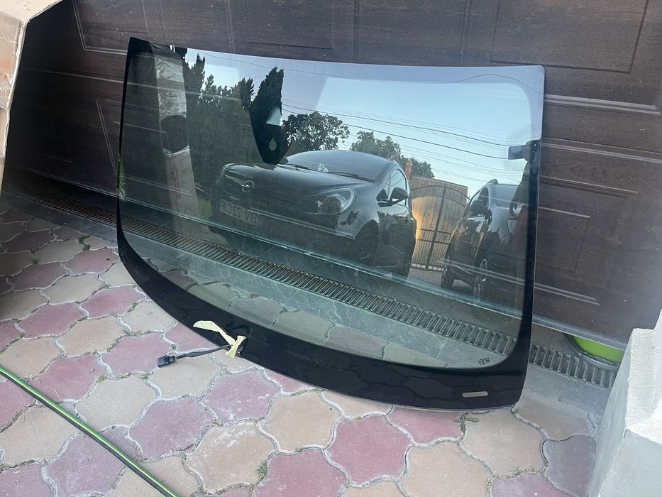 Parbriz Vw Touareg 2017 cu camera si senzor