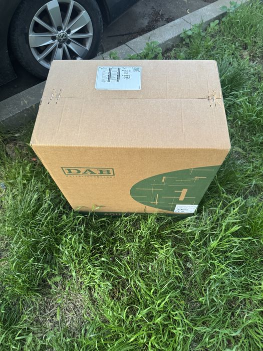 Vand hidrofor si pompa dab