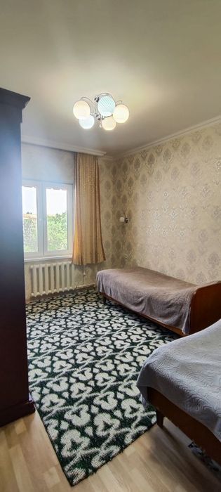 Продаётся двухкомнатная квартира на Хумоюн