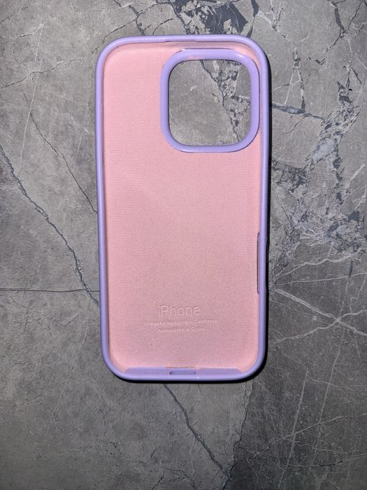 силиконовый чехол для iphone 16 pro/iphone 16 pro.