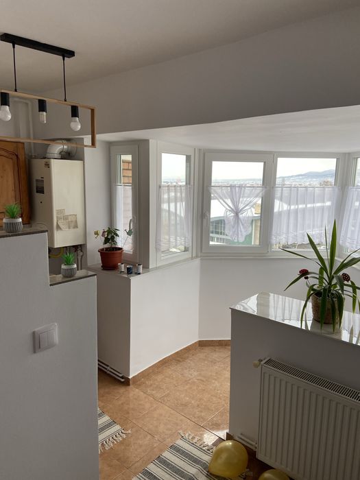 Zona garii  garsoniera