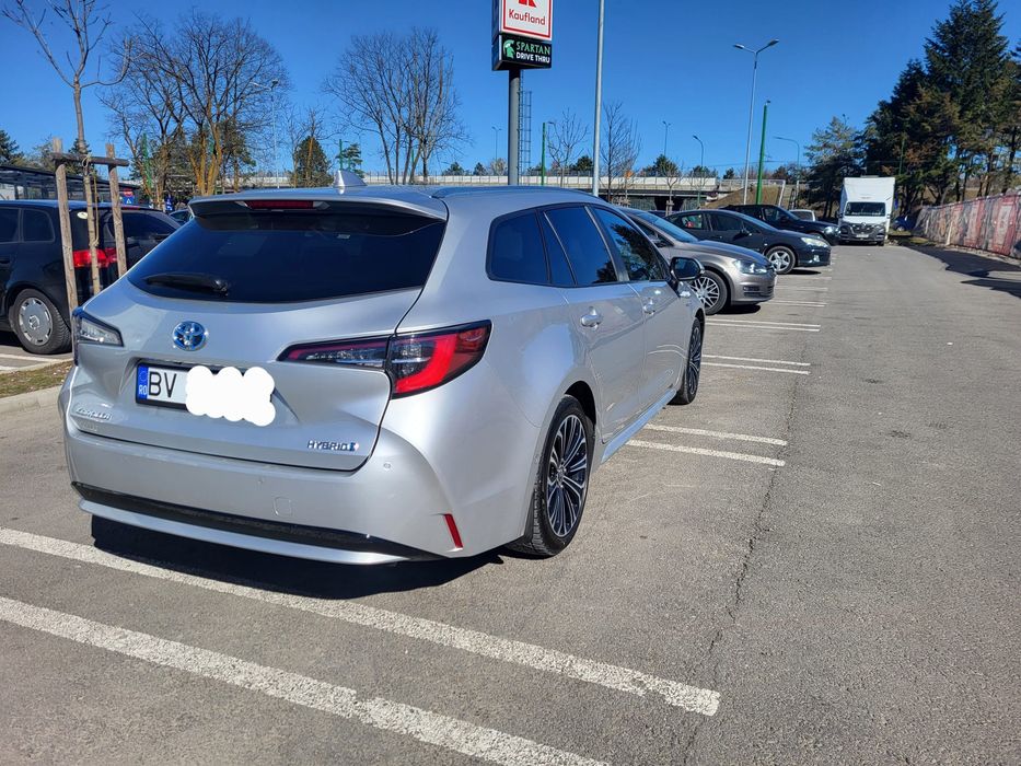 De vânzare Toyota Corolla Touring Sports 2019 1.8 Hybrid +GPL
