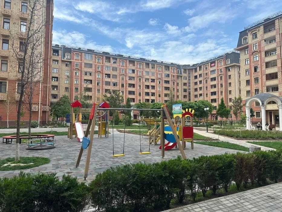 Семейный дуплекс Parisien: Макро, мост.`