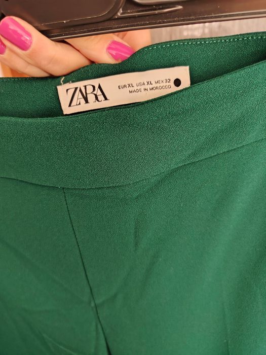 Pantaloni Zara mărimea XL